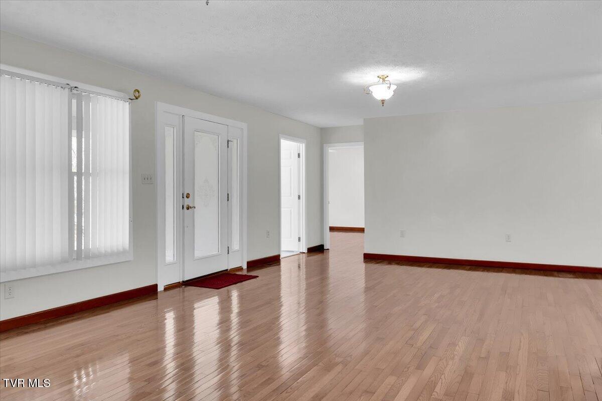 1296 Mountain View Road Rogersville, TN 37857 - Photo 5 of 48 08-IMG_4036