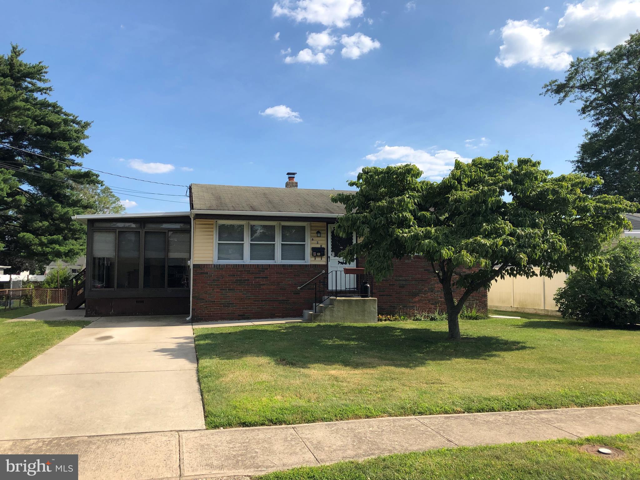 638 Jefferson Street Riverside, NJ 08075 - Photo 1 of 18