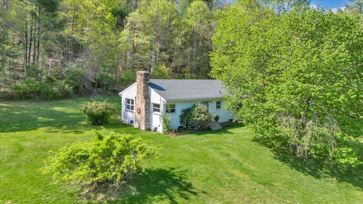 3870 Harborwood Road Salem, VA 24153 - Photo 43 of 53 43-DJI_20260414103944_0001_D