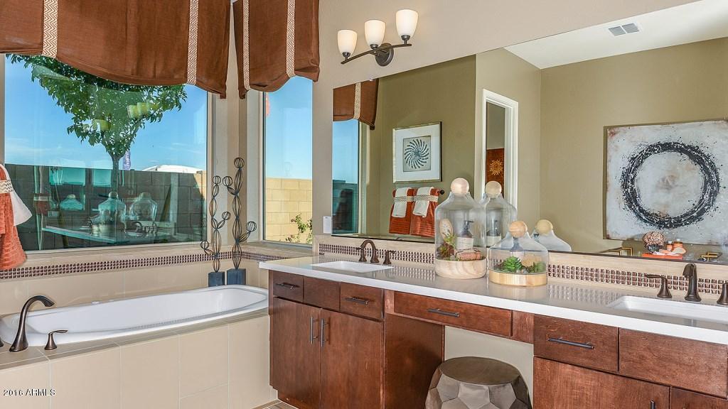 4277 East Weather Vane Road Gilbert, AZ 85296 - Photo 14 of 21 Elliot-Groves-Voyage-Breckenridge-3150-W