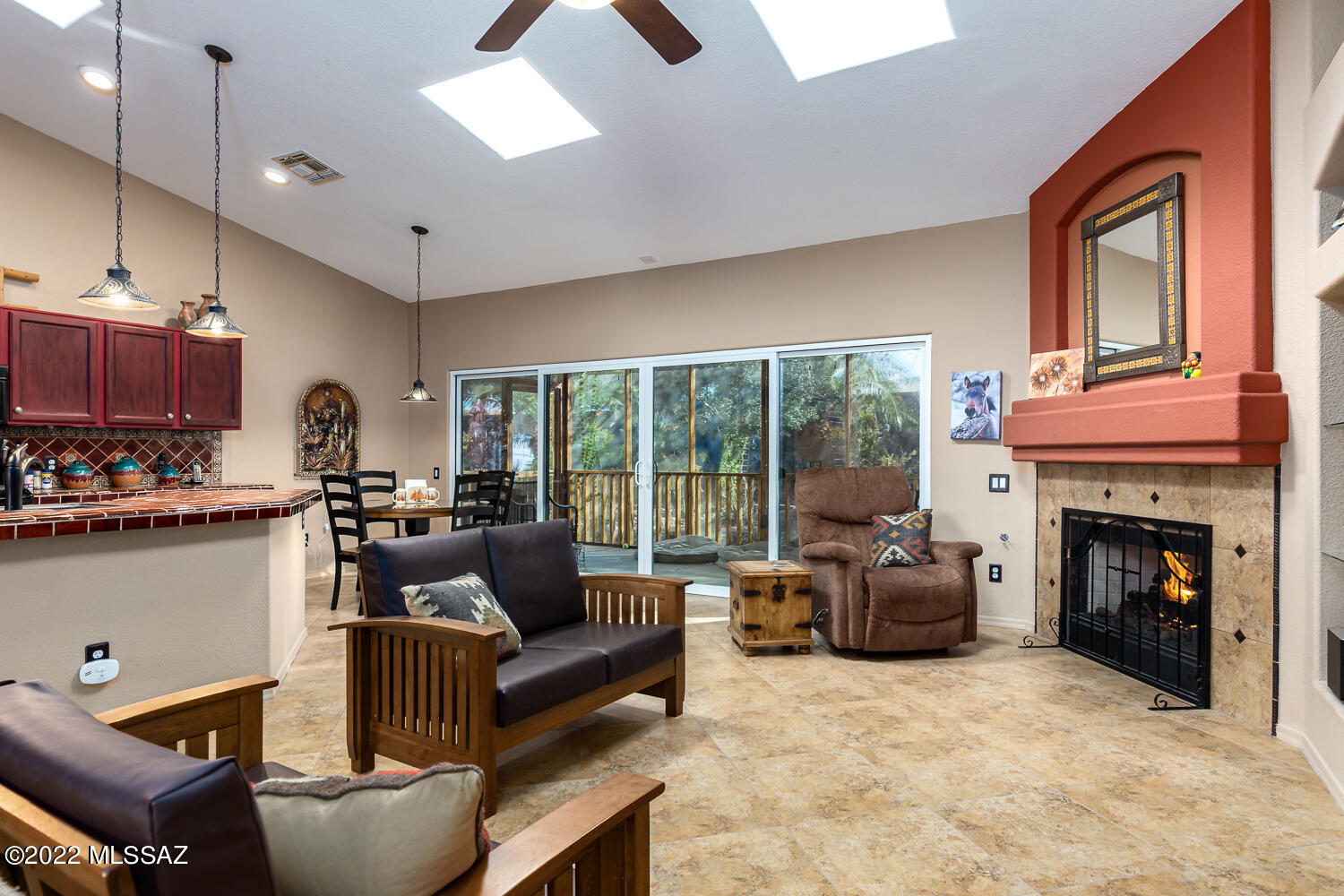 989 South Rincon Rising Road Tucson, AZ 85748 - Photo 6 of 25 Gallery Image 6