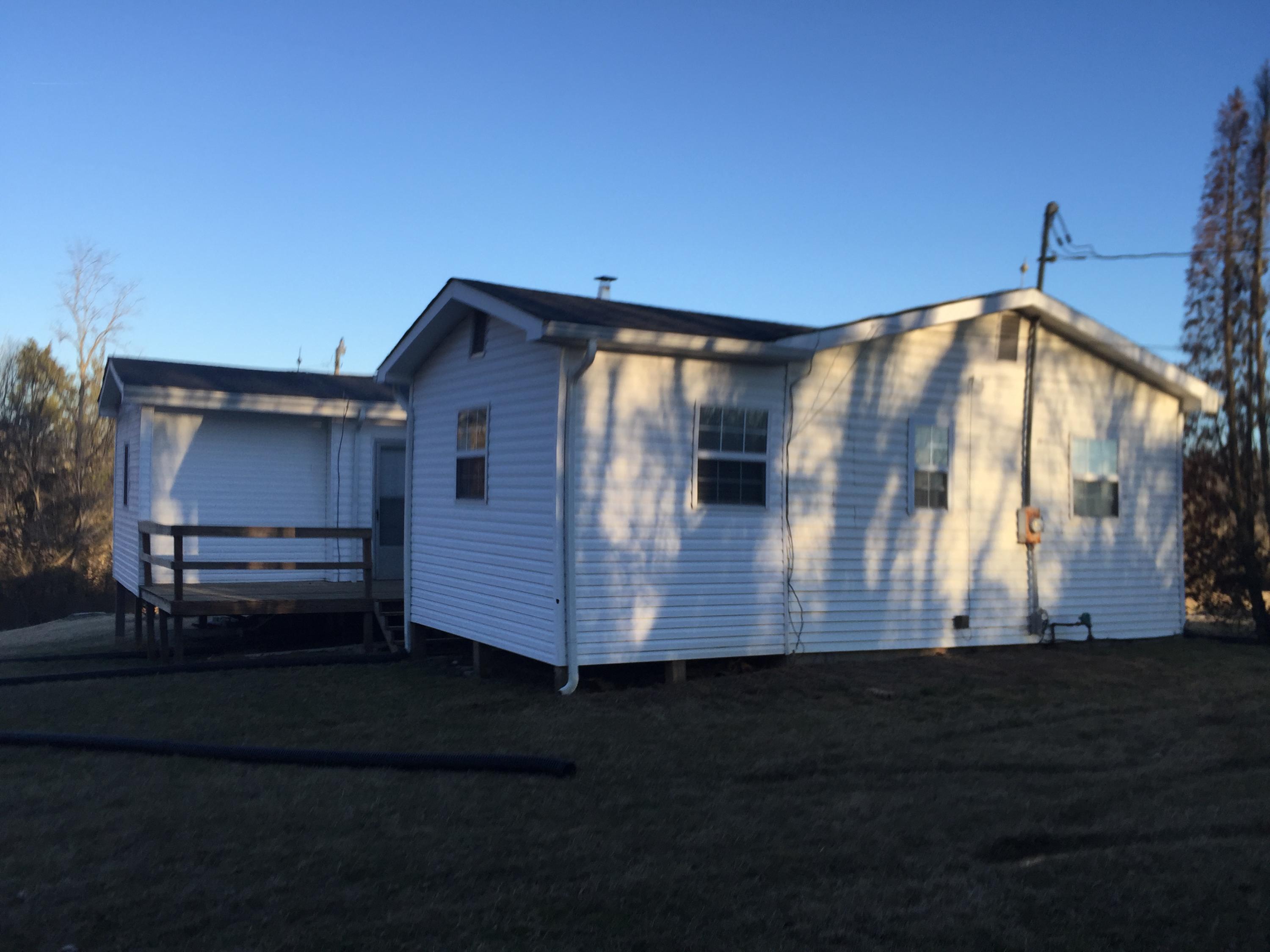 580 Wilson Gap Road Speedwell, TN 37870 - Photo 23 of 33 20AA94C4-5EC7-4E56-86FF-9032196804D6