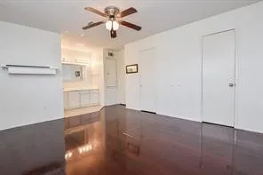 $1,450 | 8405 Wilcrest Drive, Unit 2700, Houston, TX 77072