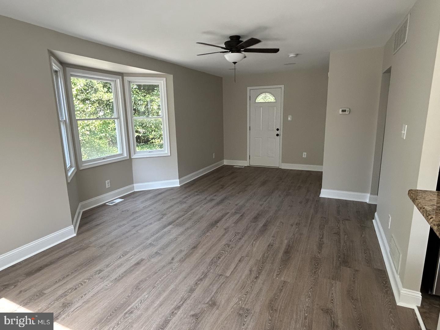 75 Taunton Road Medford, NJ 08055 - Photo 8 of 19 Gallery Image 8