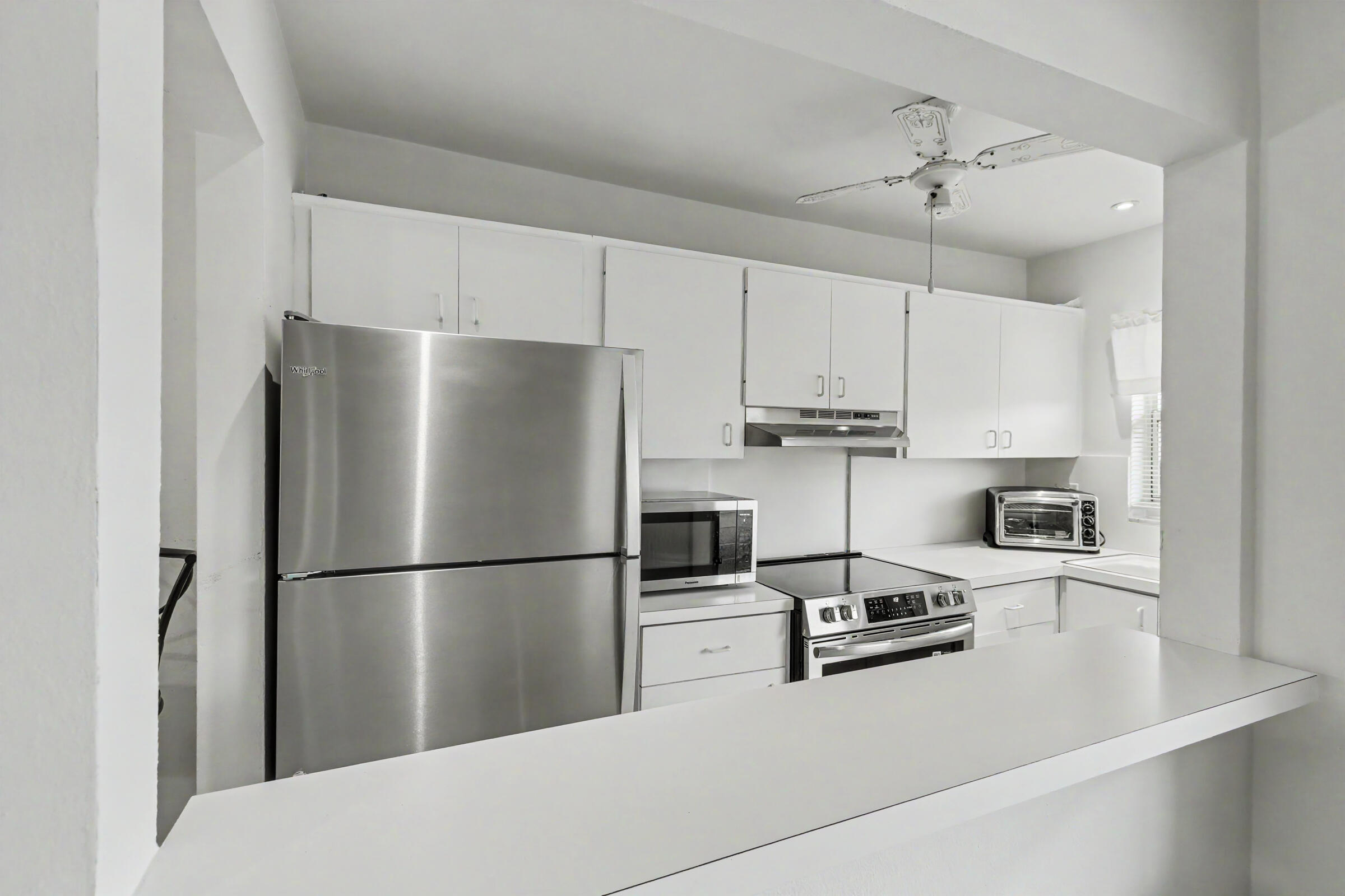 5300 Washington Street, Unit E208 Hollywood, FL 33021 - Photo 15 of 52 5300-15