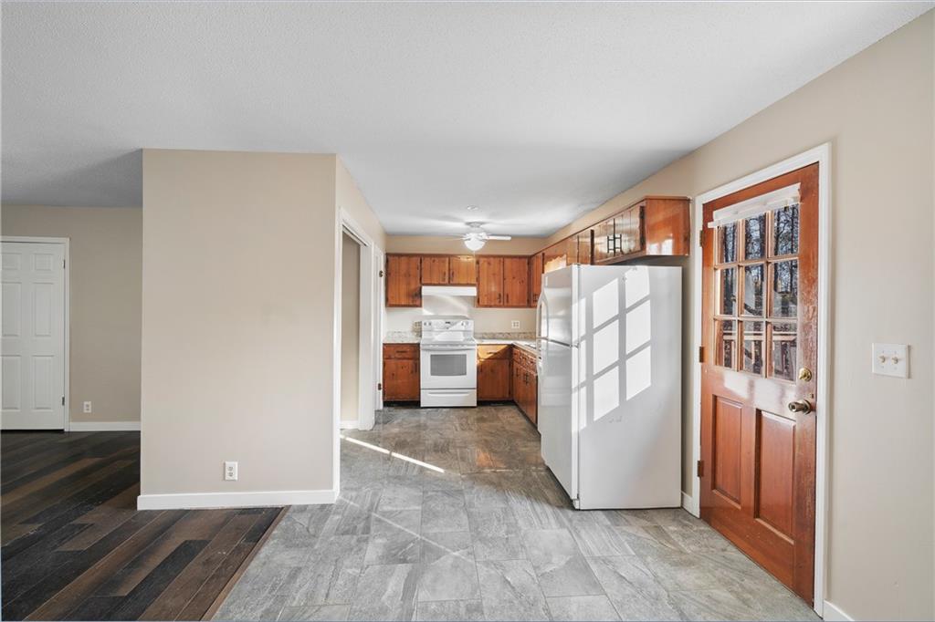 629 West Broadacre Road Northwest Dalton, GA 30721 - Photo 12 of 48