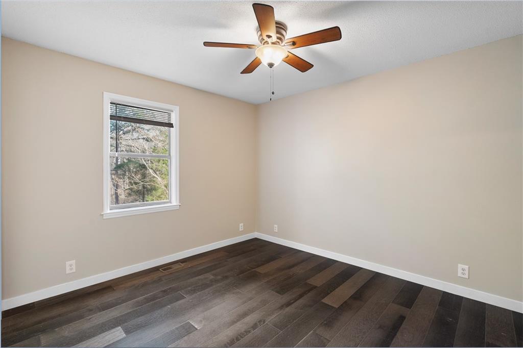 629 West Broadacre Road Northwest Dalton, GA 30721 - Photo 30 of 48