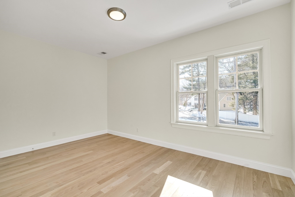 510 Common Street Walpole, MA 02081 - Photo 19 of 35