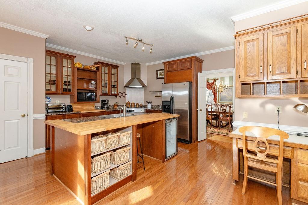 10315 Crescent Ridge Drive Roswell, GA 30076 - Photo 5 of 25