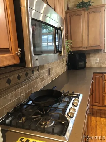 $959,000 | 5079 Forest Road, Lewiston, NY 14092