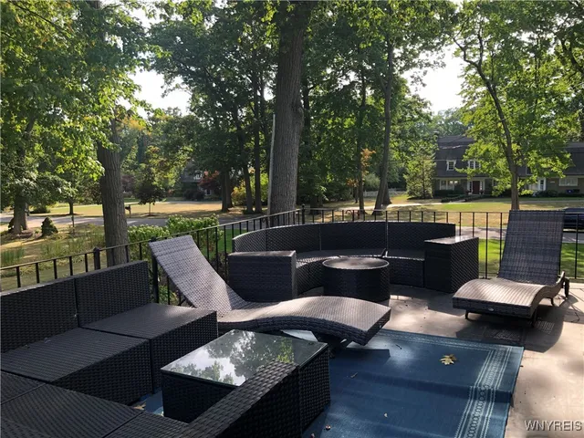 $959,000 | 5079 Forest Road, Lewiston, NY 14092