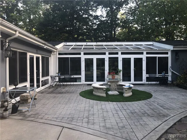 $959,000 | 5079 Forest Road, Lewiston, NY 14092