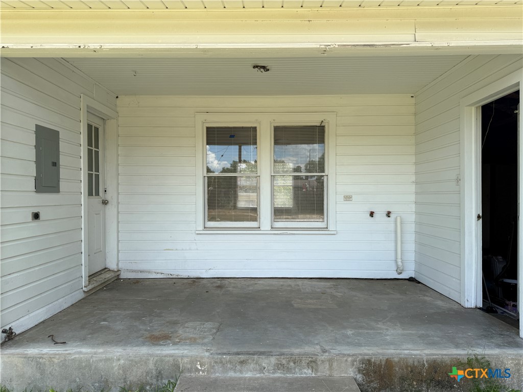 608 3rd Street Cuero, TX 77954 - Photo 8 of 8