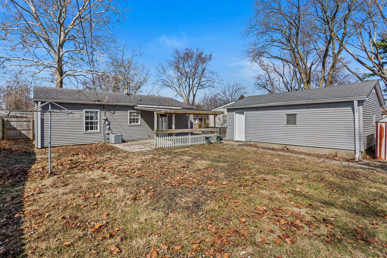 1702 Ridgeland Drive Champaign, IL 61821 - Photo 22 of 25