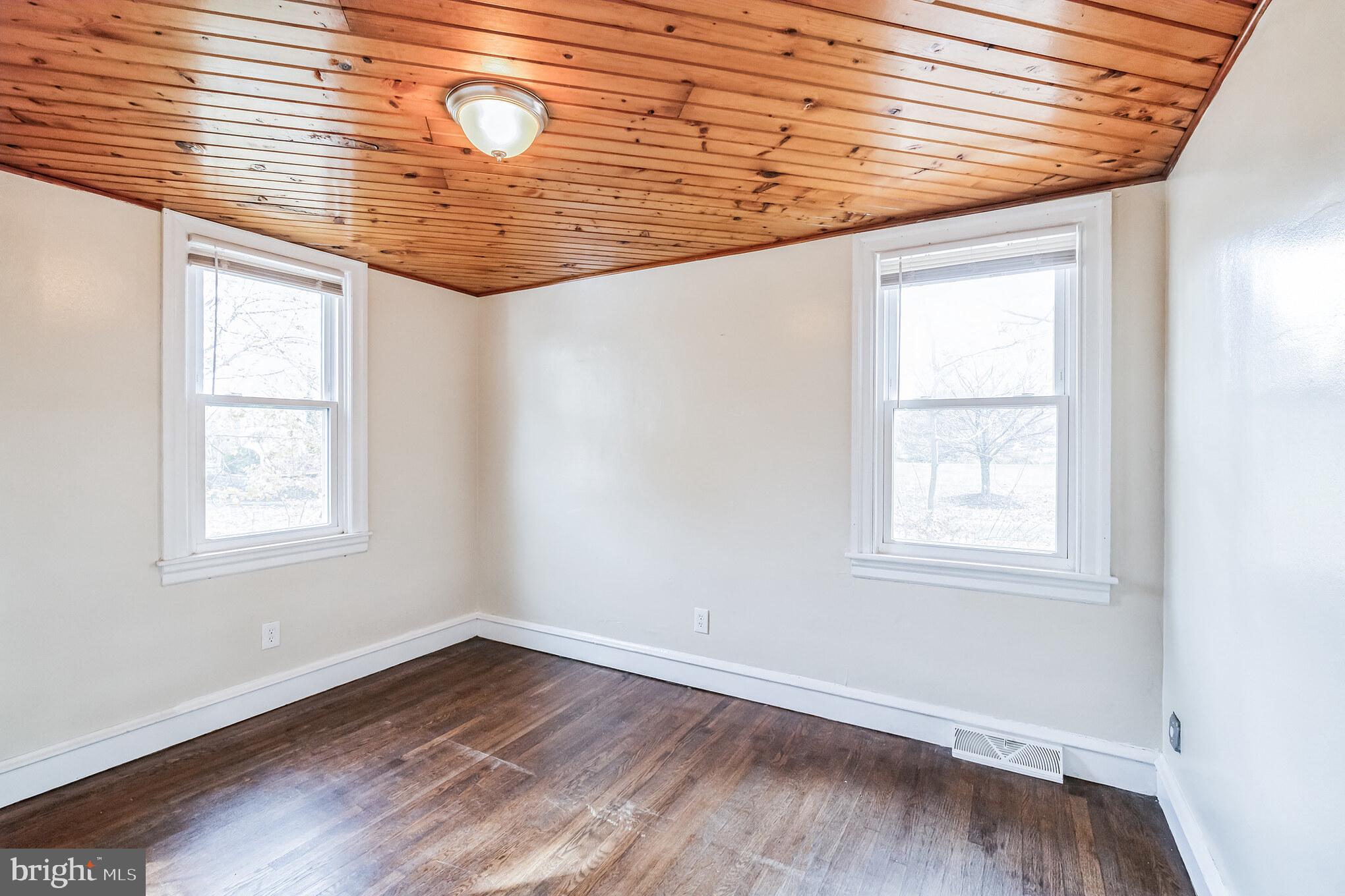 2983 Bristol Road Warrington, PA 18976 - Photo 11 of 14 Gallery Image 11