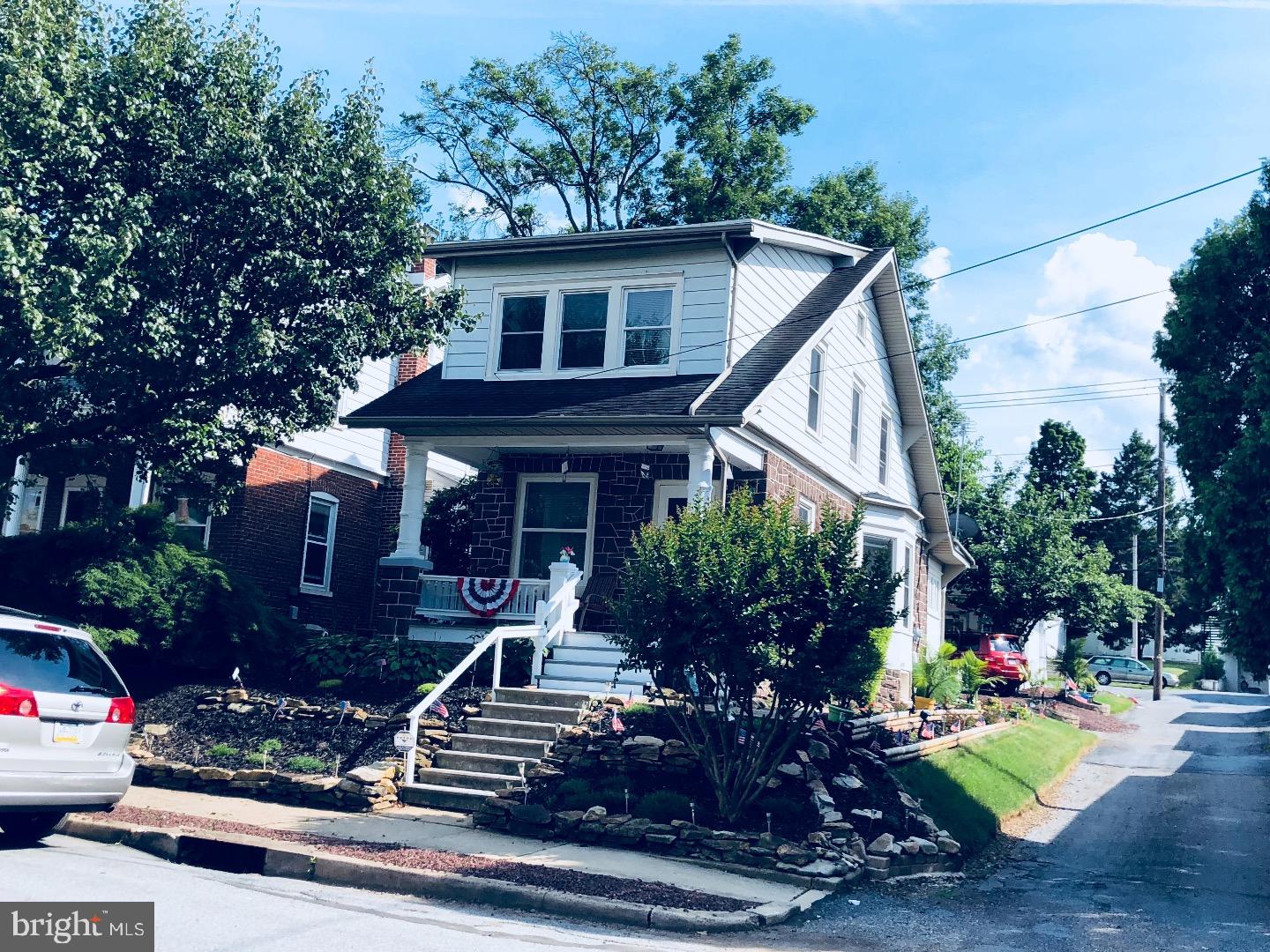 124 West Walnut Street Shillington, PA 19607 - Photo 1 of 21 Gallery Image 1