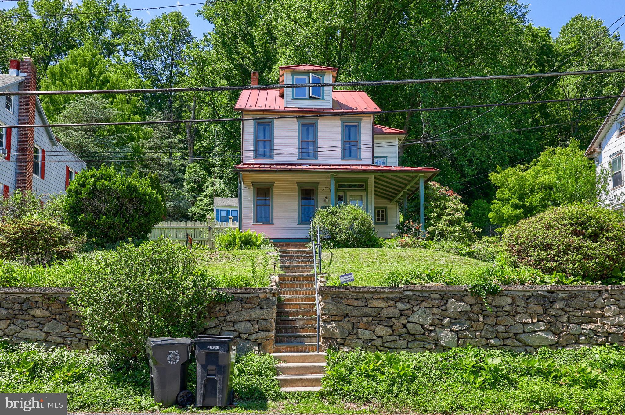 820 Friedensburg Road Reading, PA 19606 - Photo 2 of 39