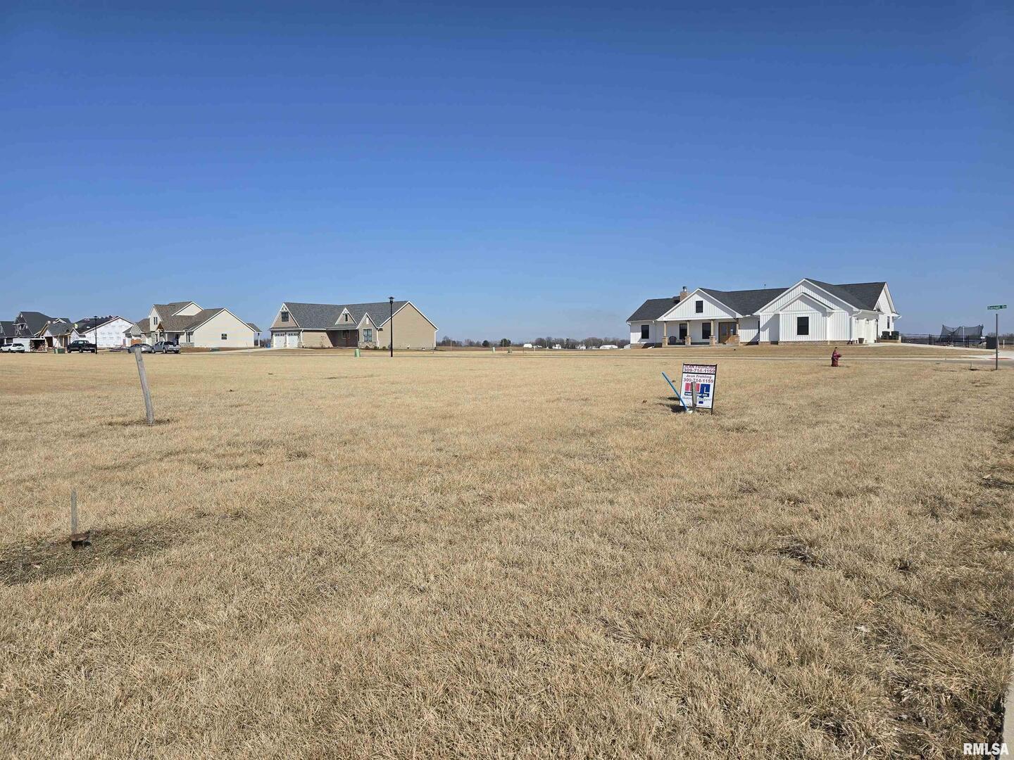 803 Darnall Drive Geneseo, IL 61254 - Photo 3 of 17 a view of a lake view