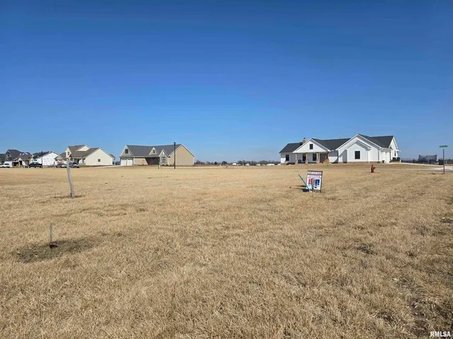 $60,000 | 803 Darnall Drive, Geneseo, IL 61254