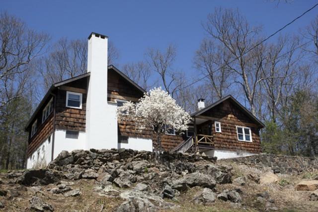 3 Shad Blow Road New Fairfield, CT 06812 - Photo 1 of 1 Gallery Image 1
