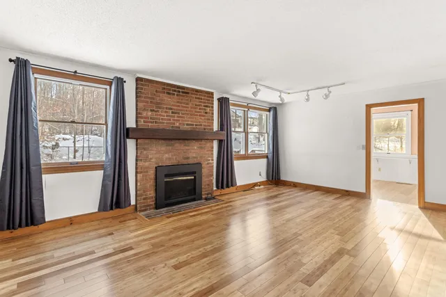 $599,900 | 25 Sherwood Forest Drive, Gilford, NH 03249