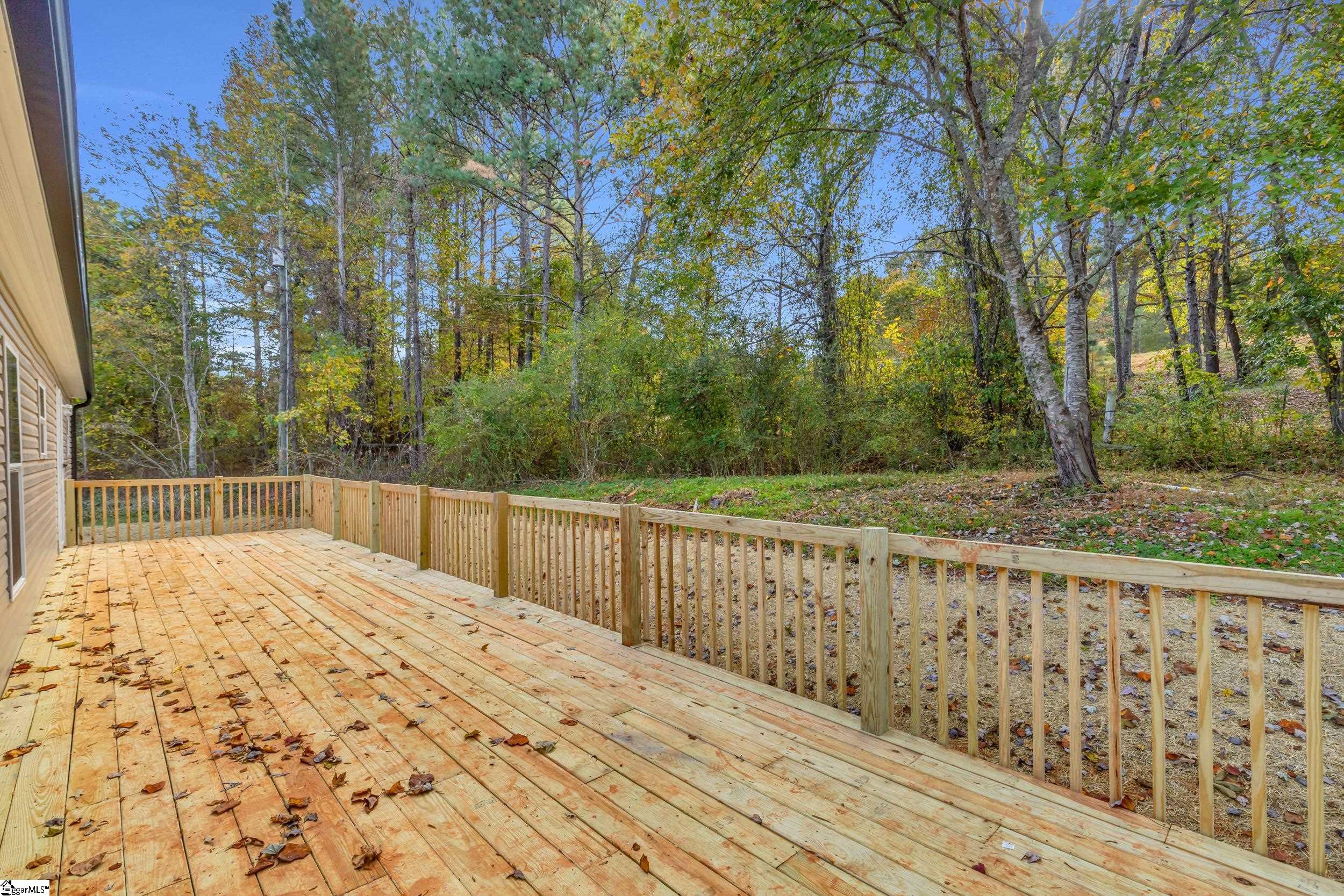 143 Newton Road Pickens, SC 29671 - Photo 5 of 30