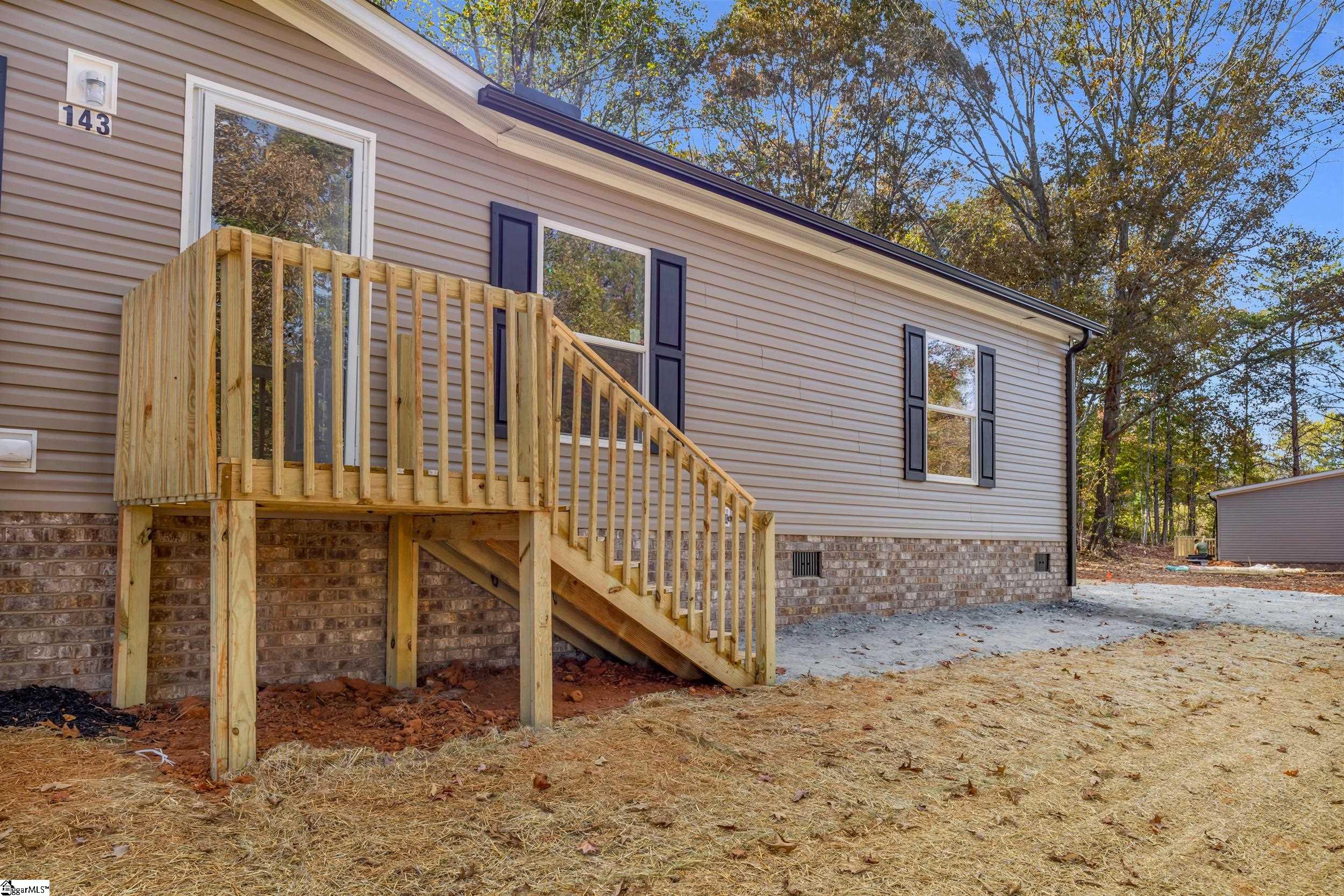 143 Newton Road Pickens, SC 29671 - Photo 7 of 30