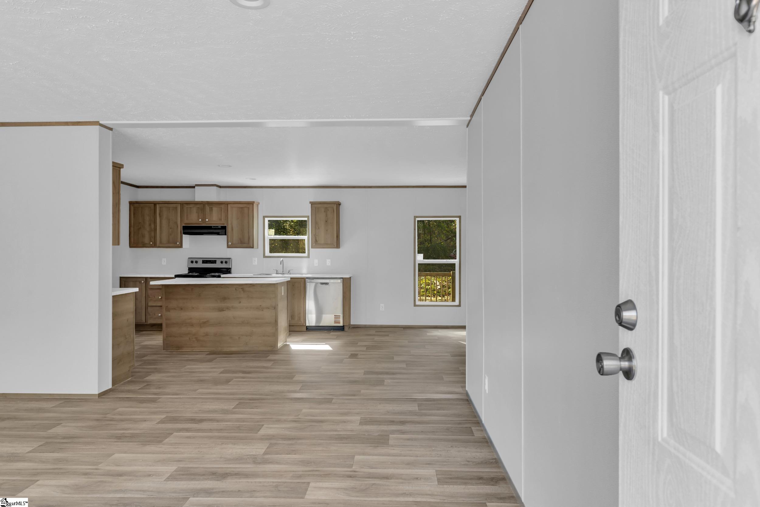 143 Newton Road Pickens, SC 29671 - Photo 8 of 30