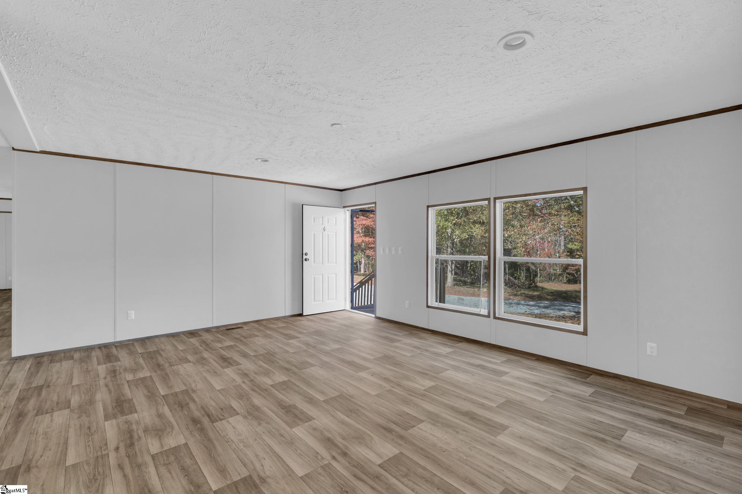 143 Newton Road Pickens, SC 29671 - Photo 10 of 30