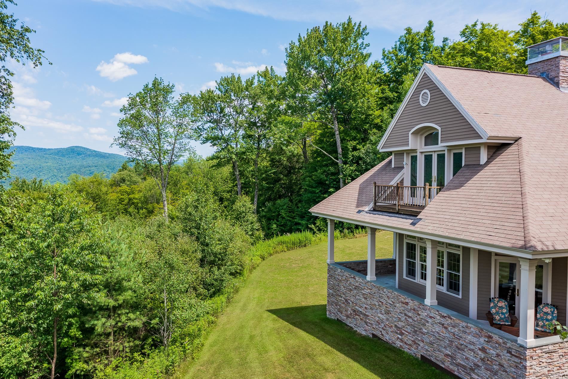300 North Pinnacle Ridge Road Waterbury, VT 05676 - Photo 4 of 37 Gallery Image 4