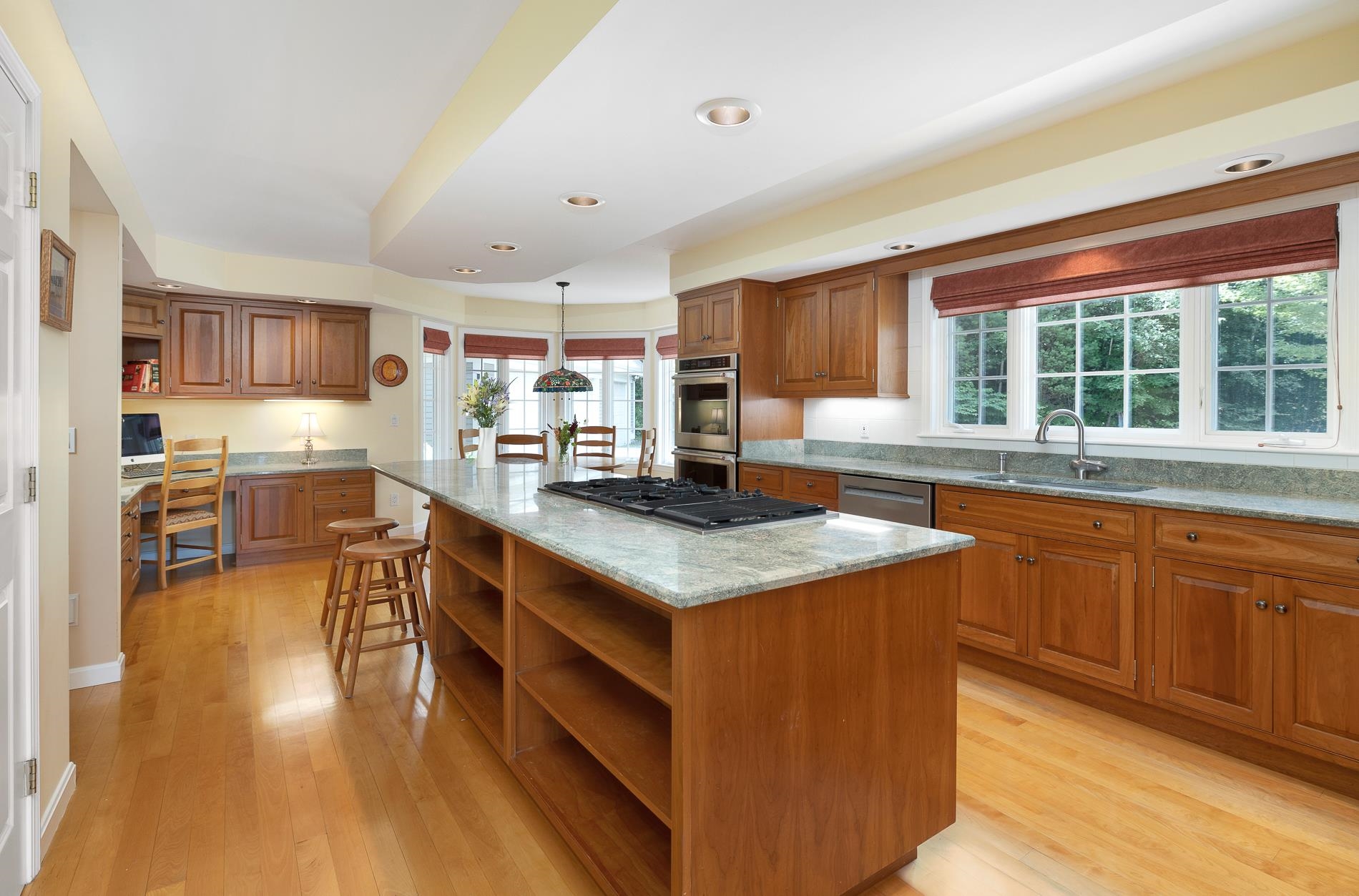 300 North Pinnacle Ridge Road Waterbury, VT 05676 - Photo 10 of 37 Gallery Image 10