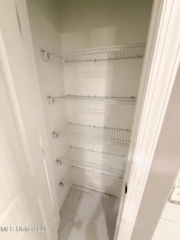 $447,000 | 224 Poplar Lane, Holly Springs, MS 38635