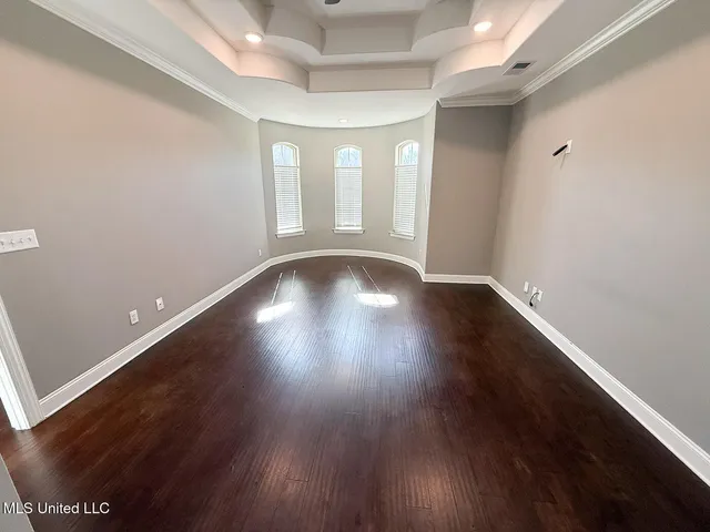 $447,000 | 224 Poplar Lane, Holly Springs, MS 38635