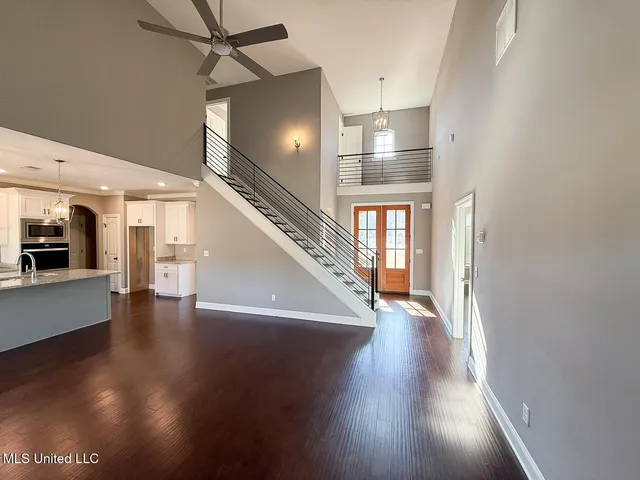 $447,000 | 224 Poplar Lane, Holly Springs, MS 38635