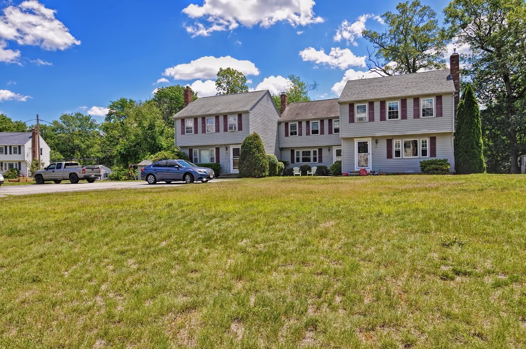 50 Cobb Road, Unit 50 Wrentham, MA 02093 - Photo 3 of 27 Gallery Image 3