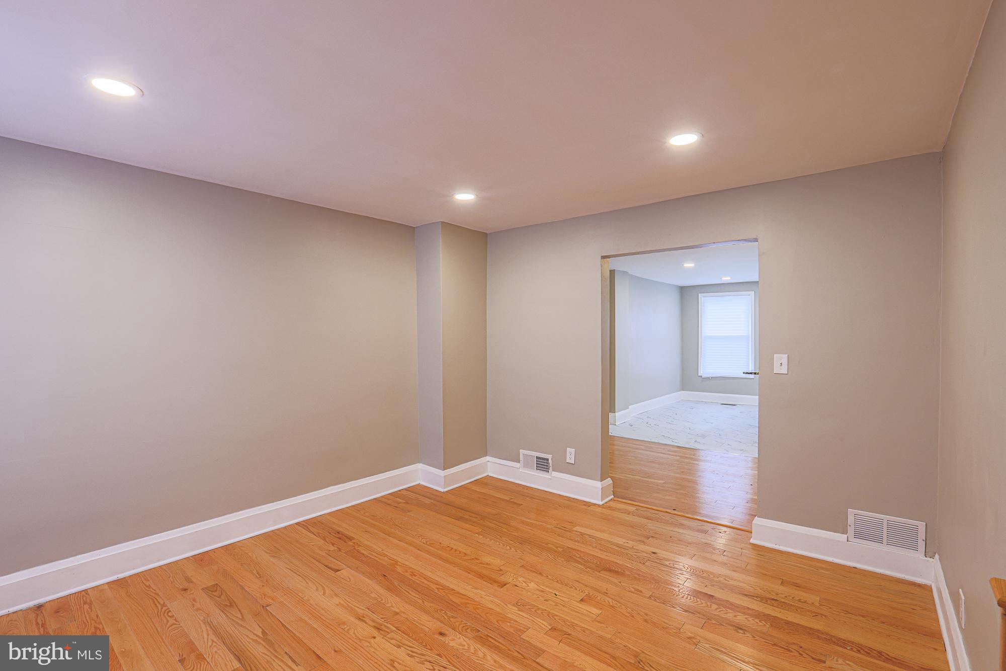 130 Reedbird Avenue Baltimore, MD 21225 - Photo 12 of 43