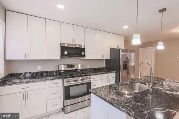 $1,700 | 130 Reedbird Avenue, Baltimore, MD 21225