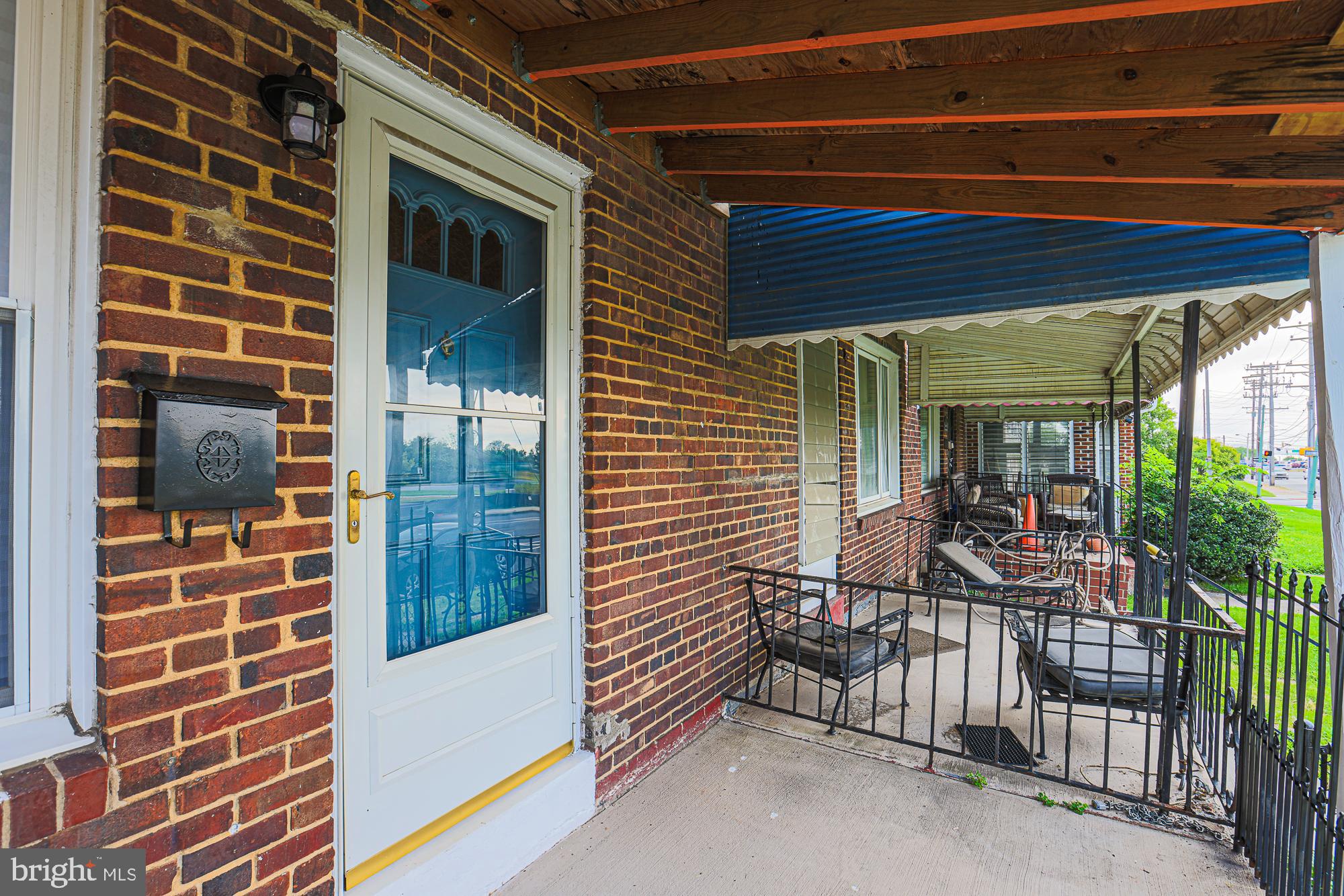 130 Reedbird Avenue Baltimore, MD 21225 - Photo 7 of 43