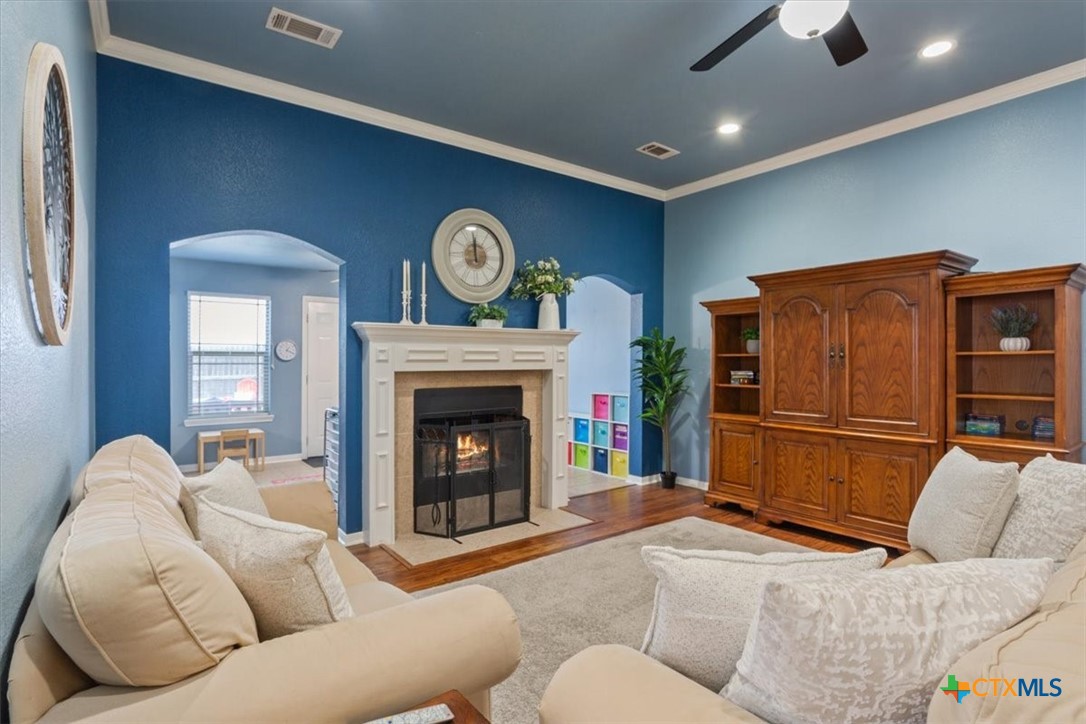 356 Nolan Ridge Drive Nolanville, TX 76559 - Photo 5 of 35 Living Room