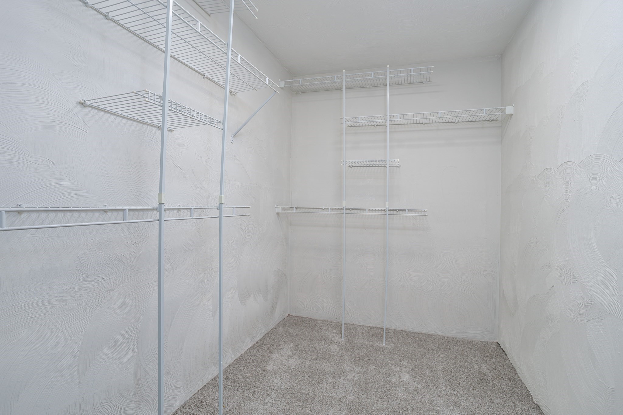 303 Ridgefield Circle, Unit 303D Clinton, MA 01510 - Photo 21 of 37 Gallery Image 21