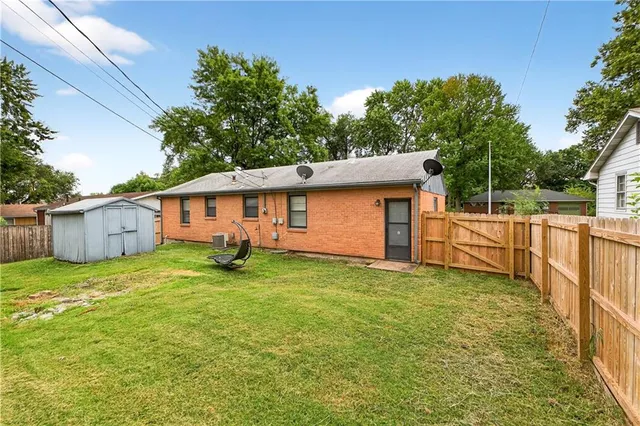 $189,000 | 13704 East 41st Terrace South, Independence, MO 64055