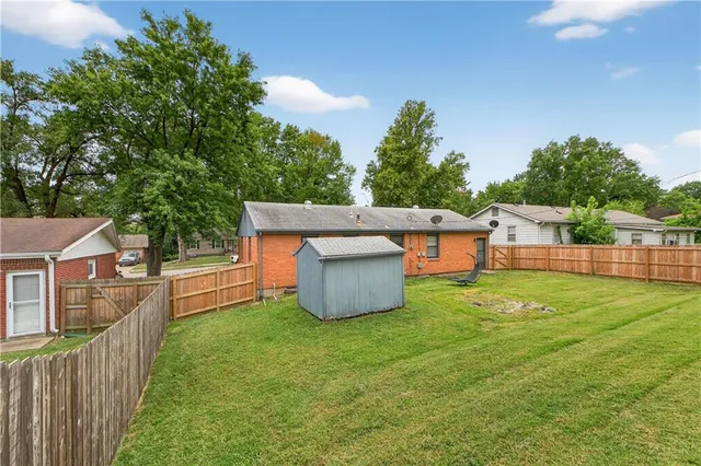 $189,000 | 13704 East 41st Terrace South, Independence, MO 64055