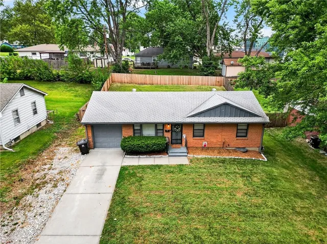 $189,000 | 13704 East 41st Terrace South, Independence, MO 64055