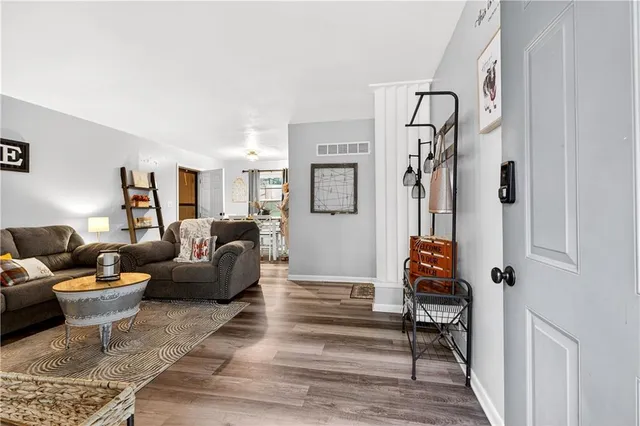 $189,000 | 13704 East 41st Terrace South, Independence, MO 64055