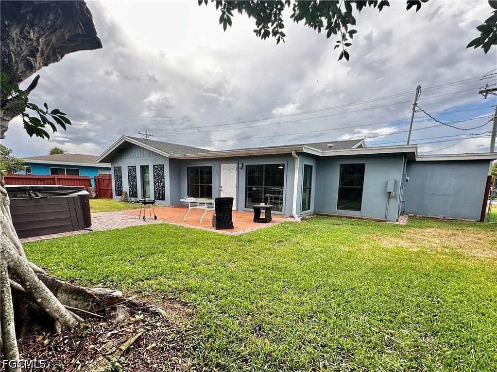 1763 Inlet Drive North Fort Myers, FL 33903 - Photo 5 of 30