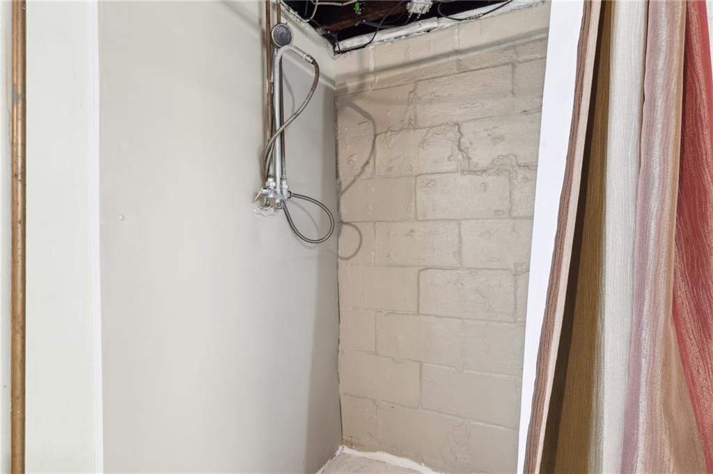 199 Latimer Avenue Strabane, PA 15363 - Photo 36 of 44 a bathroom with a shower