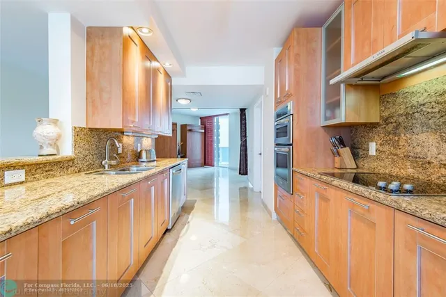 $10,500 | 801 Briny Avenue, Unit 704, Pompano Beach, FL 33062