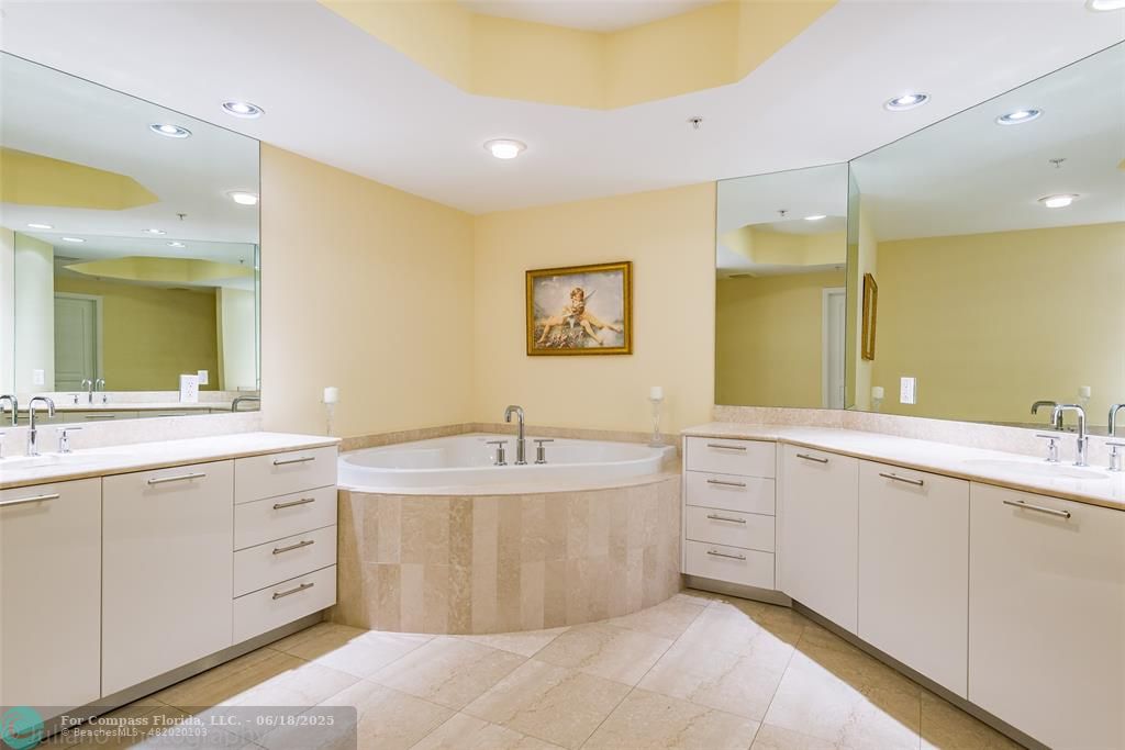 801 Briny Avenue, Unit 704 Pompano Beach, FL 33062 - Photo 19 of 48