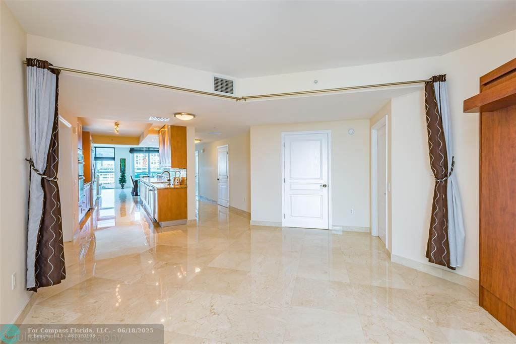 801 Briny Avenue, Unit 704 Pompano Beach, FL 33062 - Photo 32 of 48