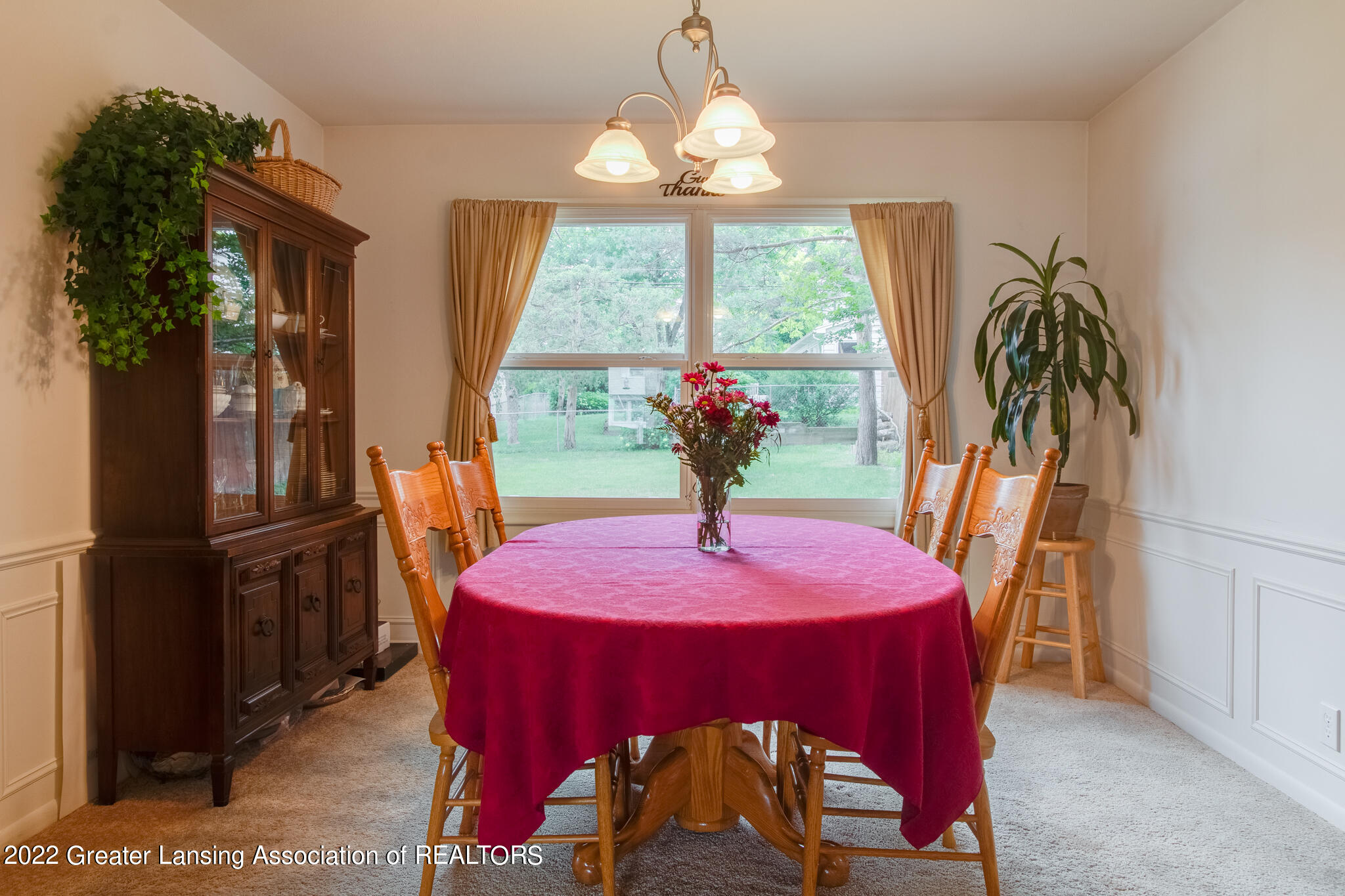 3512 Colchester Road Lansing, MI 48906 - Photo 9 of 62 3512_Colchester_BROCK-18